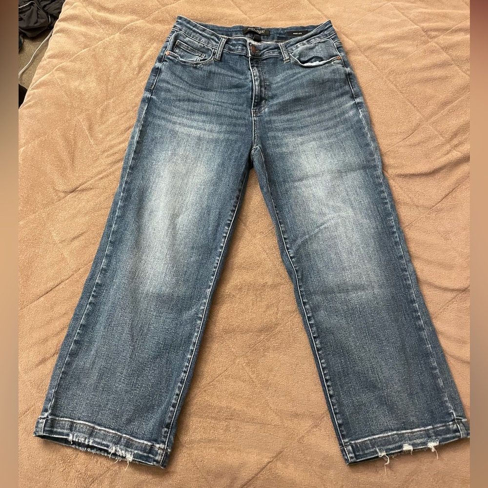 Judy Blue “wide eyed” cropped wide leg jeans, tag size 13/31